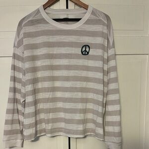 Old Navy Gray/Tan and White Striped Long Sleeve Tee